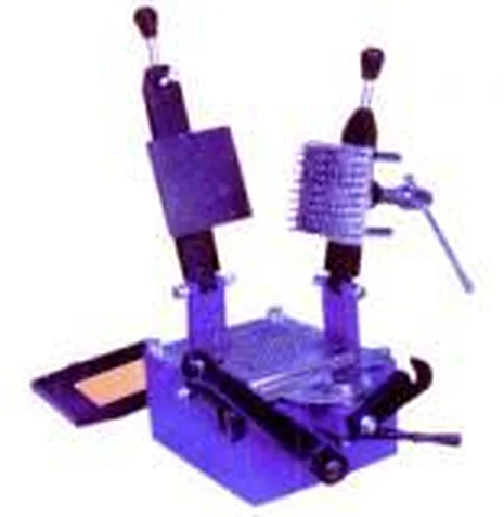 Capsule filling machine (Specially designed for pharmacy instt) – Polylab