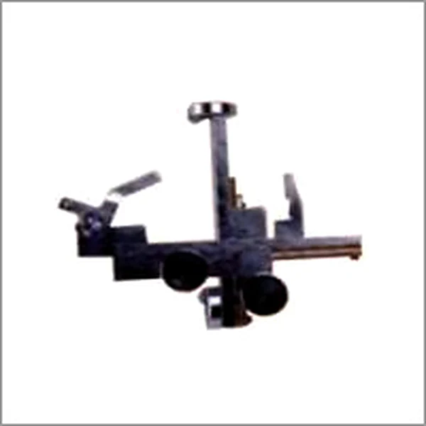 Graduated Mechanical Stage – Polylab