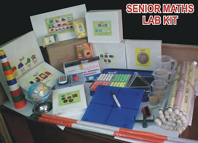 Senior Maths Lab Kits – Polylab