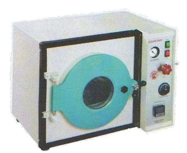 Vacuum Oven – Polylab